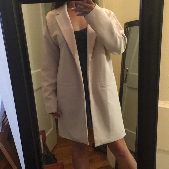 Knee length Coat - Picture 3 of 6